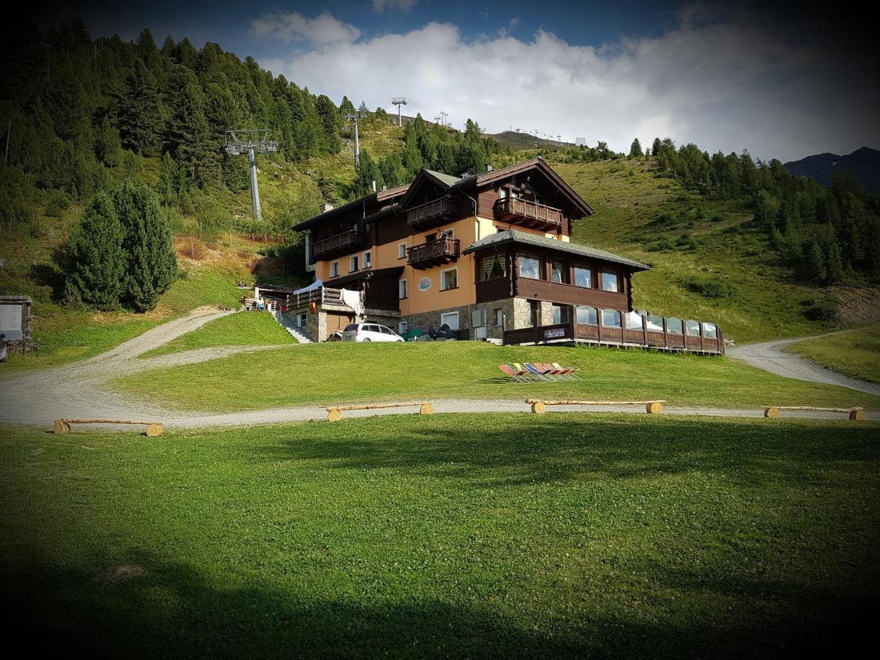 Chalet Chalet Dei Rododendri Valdisotto